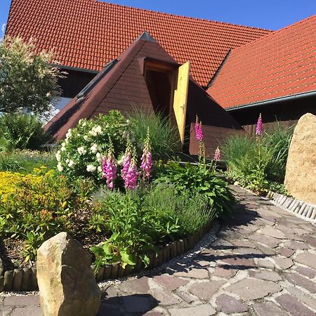 Amstetter'S Ferienwohnung Waldenstein  ภายนอก รูปภาพ