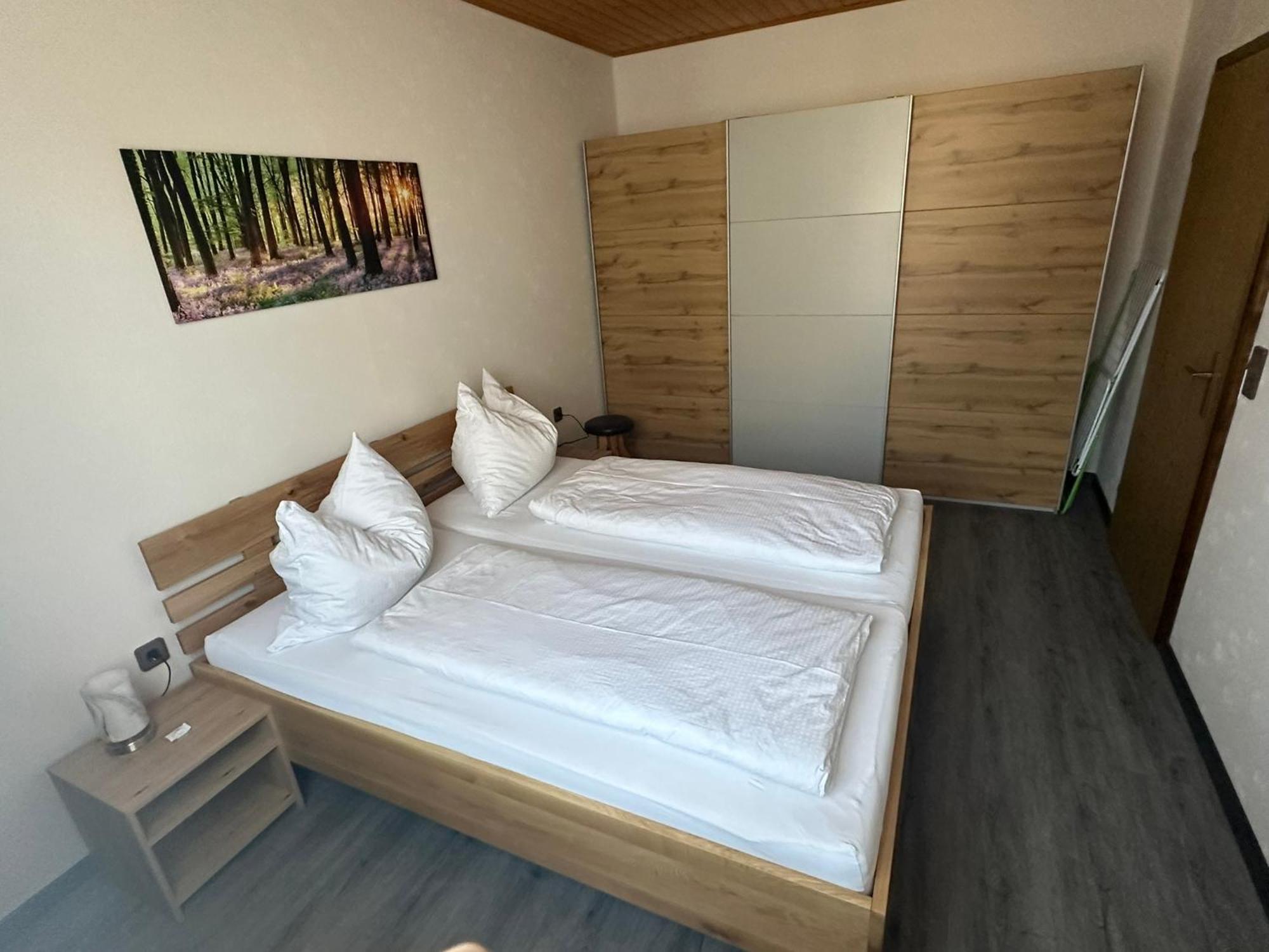 Amstetter'S Ferienwohnung Waldenstein  ภายนอก รูปภาพ