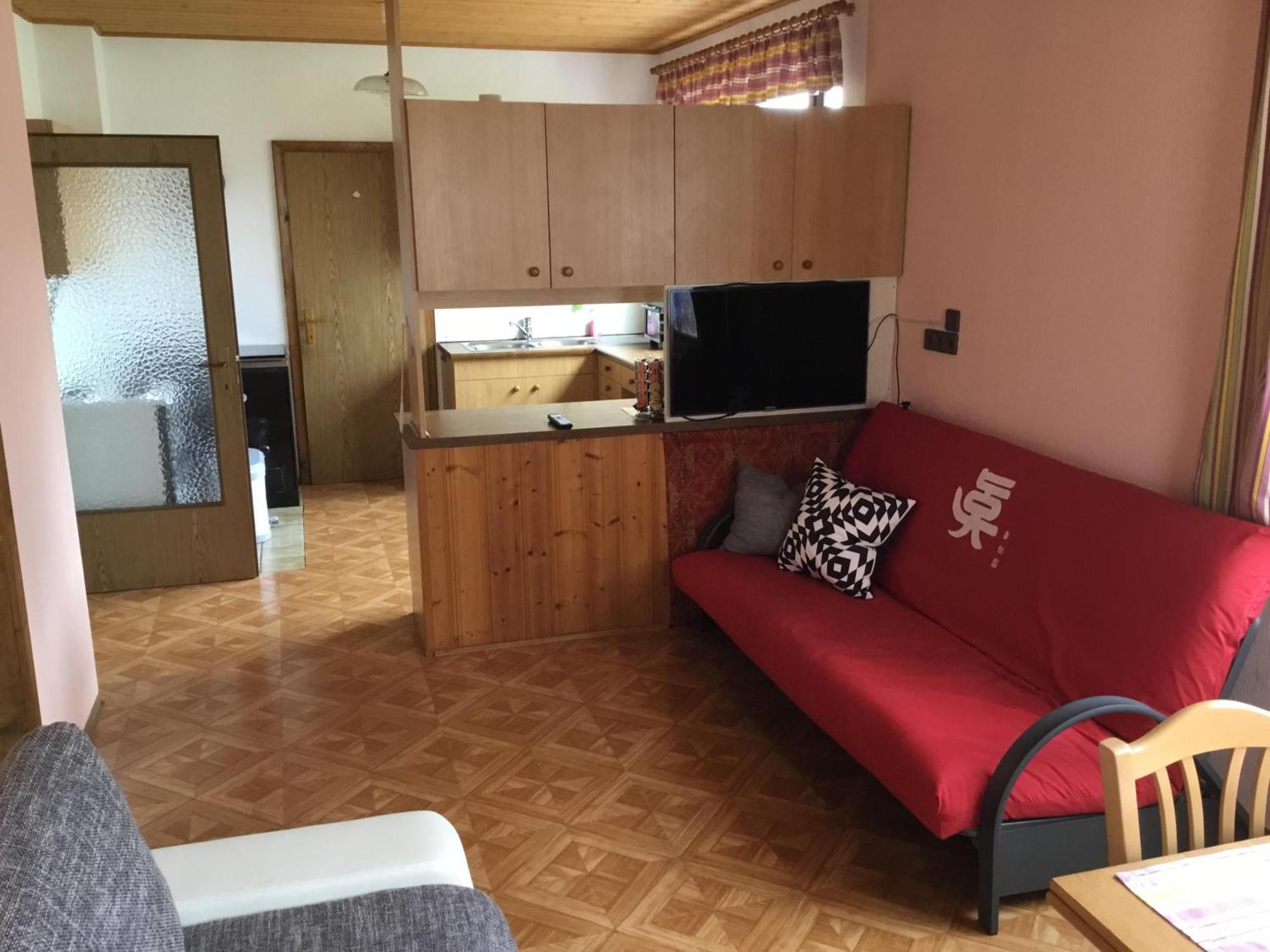 Amstetter'S Ferienwohnung Waldenstein  ภายนอก รูปภาพ