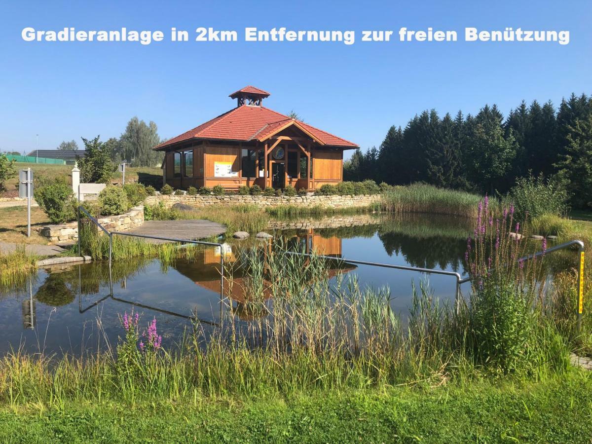 Amstetter'S Ferienwohnung Waldenstein  ภายนอก รูปภาพ