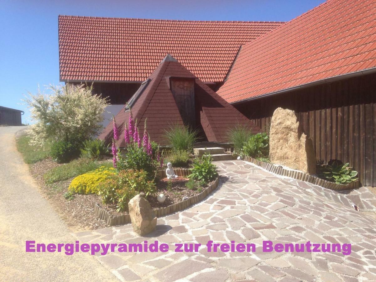 Amstetter'S Ferienwohnung Waldenstein  ภายนอก รูปภาพ
